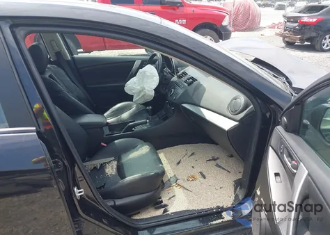 2012 Mazda Mazda3 I Grand Touring z USA, uszkodzony, nr VIN JM1BL1W85C1691270